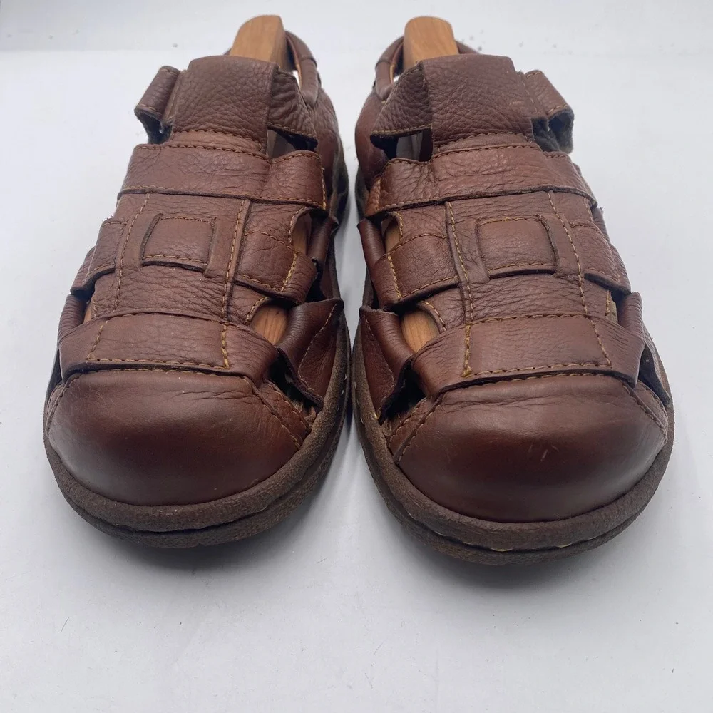 Born H39606 Fisherman Sandals Mens 10 43 Brown Leather Handcrafted Rugged Casual